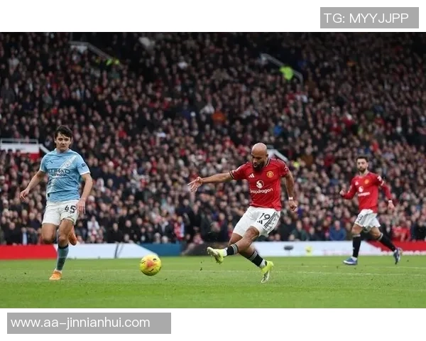 英超射手榜最新动态哈兰德超越萨拉赫姆伯莫伊萨克紧随其后